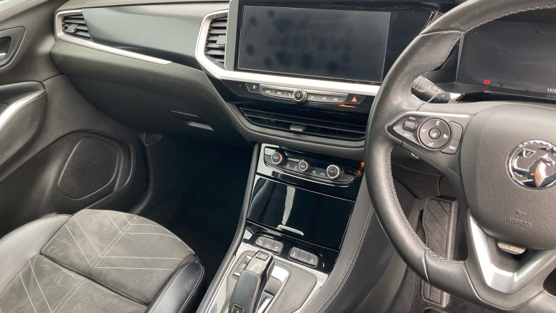 Vauxhall Grandland 1.2 Turbo Ultimate 5dr Auto Petrol Hatchback